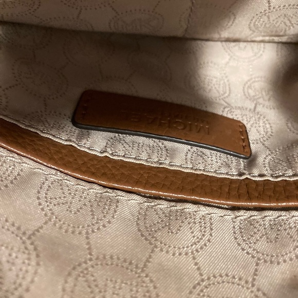 MICHAEL KORS CROSSBODY Brown LEATHER MK SHOULDERBAG VNTG - Picture 6 of 7